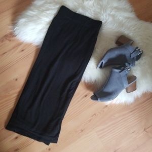 Apt 9 black pencil skirt